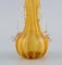 Vaso in vetro di Murano soffiato a bocca giallo e trasparente con maniglie, Immagine 5