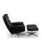 Chaise Pivotante Vintage en Cuir Noir avec Ottomane, Danemark, 1960s, Set de 2 1