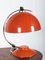 Lámpara de escritorio Mid-Century en naranja, años 70, Imagen 1