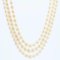 Collar francés de perlas cultivadas de tres hilos, años 60, Imagen 7
