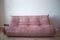 Sofá de tres plazas Togo de terciopelo rosa perla de Michel Ducaroy para Ligne Roset, Imagen 2