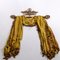 Italienische Garderobe mit Schal, 1830 1