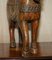 Dekorative indische handgeschnitzte & bemalte Holzstatue eines Pferdes 13