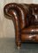 Braunes Chesterfield Ledersofa von Jas Shoolbred, 1860er 3