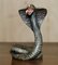 Kalt bemalte Kobra Schlangenstatue oder Uhrhalter aus Bronze von Franz Bergman, Wien 3