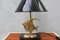 Lámpara de mesa con estatua de pez de latón, Imagen 3