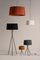 Lampada da tavolo Tripode G6 color senape di Santa & Cole, Immagine 5