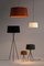 Lámpara de pie Tripod G5 de terracota de Santa & Cole, Imagen 4