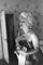 Ed Feingersh, Marilyn preparándose para salir, 1955, Fotografía, Imagen 1