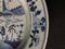 Antiker chinesischer Teller aus blauem und weißem Porzellan 9