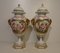 Vases Urnes Antiques en Porcelaine de Capodimonte, Italie, 19ème Siècle, Set de 2 1