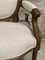 Louis XVI Armlehnstuhl aus geschnitztem Nussholz mit beigem Bezug 5