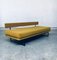 Sofá cama holandés Mid-Century de tres plazas, años 60, Imagen 12