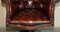Poltrona Chesterfield vintage in quercia e pelle marrone, Immagine 3