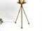 Große italienische Mid-Century Dreibein Tischlampe aus Messing und Metallschirm 13
