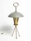 Große italienische Mid-Century Dreibein Tischlampe aus Messing und Metallschirm 19