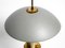 Große italienische Mid-Century Dreibein Tischlampe aus Messing und Metallschirm 7