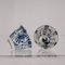 Niederländische Delftware Teller, Tea Caddy & Wanli Crow Cups in Blau & Weiß, 1950er, 5er Set 7