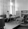 Dunkelbraune Vintage Armlehnstühle aus Eiche & Filz von Valerija Ema Supermaniene für Vilnius Furniture Factory, 1960er, 2er Set 8
