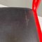 Italienische moderne stapelbare Esszimmerstühle aus rotem Metall & schwarzem Kunstleder, 1980er, 6er Set 11