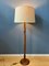 Handgeschnitzte Mid-Century Teak Stehlampe 5