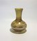Helle bernsteinfarbene Vase aus geblasenem Muranoglas mit Details aus Blattsilber & Milchglas, 1960er 1