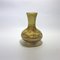 Helle bernsteinfarbene Vase aus geblasenem Muranoglas mit Details aus Blattsilber & Milchglas, 1960er 2