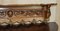Antiker niederländischer Wandaufhänger aus geschnitztem Eichenholz 4