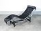 Chaise longue LC4 di Le Corbusier per Cassina, Immagine 3