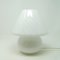 Lámpara de mesa hongo blanca de cristal de Murano de Paolo Venini, años 70, Imagen 1