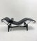 Fauteuil LC4 en Cuir Noir par Le Corbusier pour Cassina 6