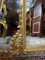 Viktorianischer Ovremantle Spiegel aus geschnitztem & vergoldetem Holz 3