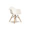 Weißer DAW Armlehnstuhl aus Kunststoff & Holz von Eames für Vitra 1