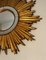 Espejo Sun de resina dorada, Imagen 10