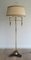 Lámpara de pie de parquet de latón y madera, años 70, Imagen 2