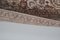 Anatolischer Mid-Century Modern Low Pile Teppich in verblassten Farben mit Medaillon 11