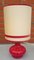 Lámparas de mesa con base de vidrio rojo, años 60. Juego de 2, Imagen 2