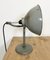 Lámpara de mesa industrial gris, años 70, Imagen 8