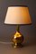 Lámpara de mesa Hollywood Regency de latón dorado, años 60, Imagen 5