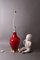 Lámpara de mesa roja de vidrio opalino, Italia, Imagen 6
