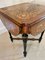 Antiker viktorianischer Tisch aus Nussholz mit Intarsien, 1860er 7