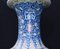 Ming Chinesische Shanping Temple Porzellanvasen, 2 . Set 2