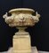 Urna inglesa grande de piedra para jardín con pedestal, Imagen 1
