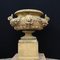 Urna inglesa grande de piedra para jardín con pedestal, Imagen 10