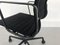 Chaise Pivotante EA 117 Noire en Aluminium par Charles & Ray Eames pour Vitra 23