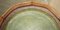 Mesa auxiliar trípode vintage de cuero verde de Bevan Funnell, England. Juego de 2, Imagen 12