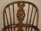 Antiker Windsor Armlehnstuhl aus Ulmenholz, 19. Jh 3