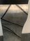 Pedestal de hoja de plata patinada con líneas grabadas lacadas en negro, Imagen 3