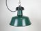 Industrielle Fabriklampe aus grüner Emaille mit Gusseisenplatte von Polam, 1960er 1