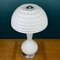 Lámpara de mesa grande en forma de hongo de cristal de Murano blanco, años 70, Imagen 4